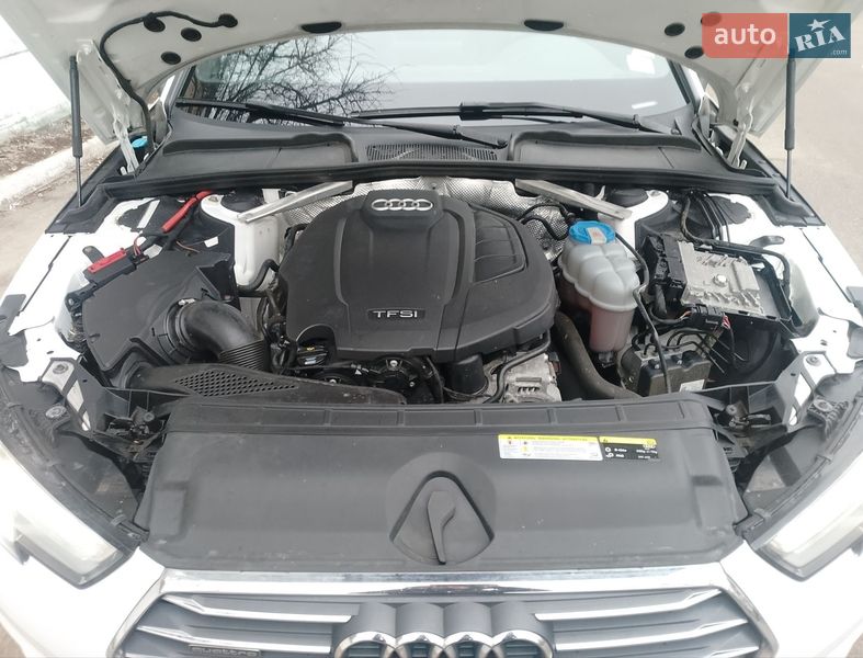 Седан Audi A4 2016 в Киеве
