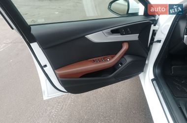 Седан Audi A4 2016 в Киеве