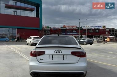 Седан Audi A4 2012 в Тернополе