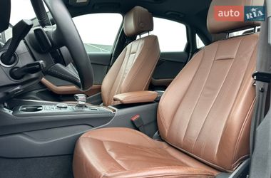 Седан Audi A4 2019 в Львове