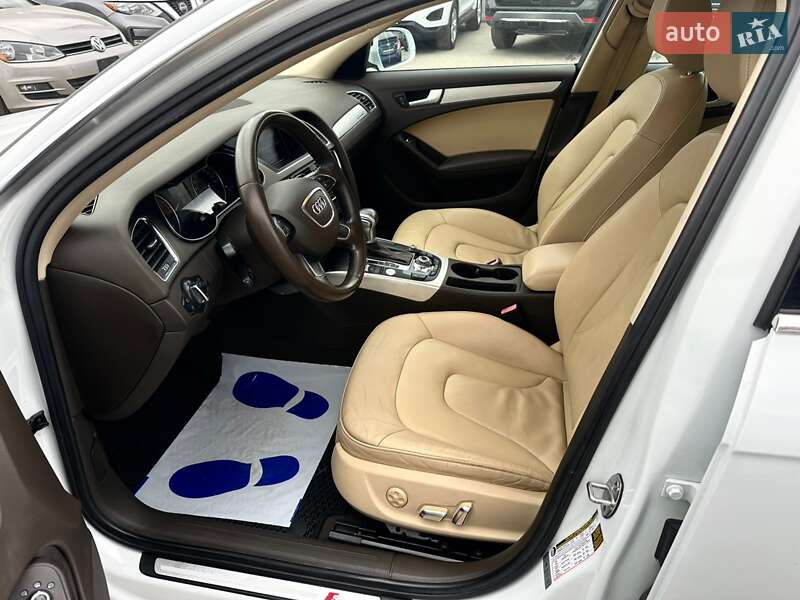 Седан Audi A4 2014 в Львові