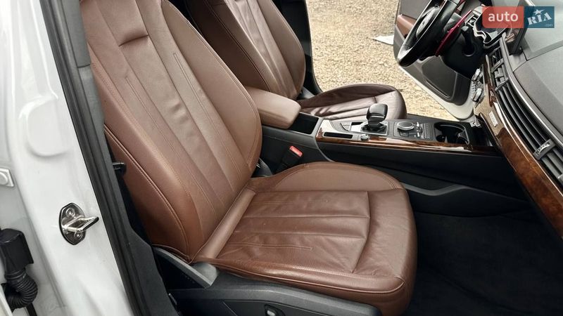 Седан Audi A4 2016 в Луцьку
