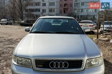 Седан Audi A4 1999 в Киеве