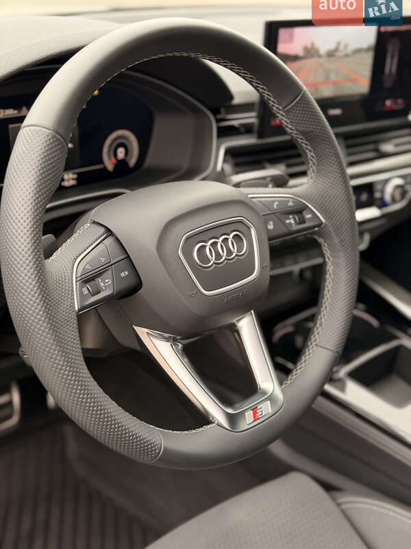 Седан Audi A4 2024 в Киеве