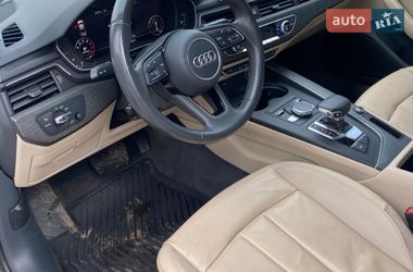 Седан Audi A4 2018 в Луцке