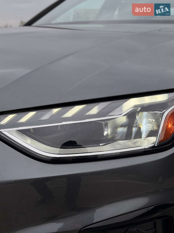 Седан Audi A4 2024 в Киеве