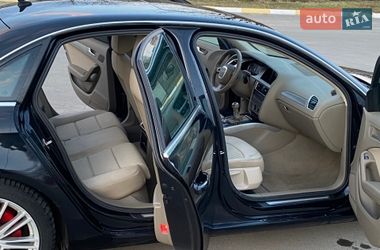 Седан Audi A4 2009 в Ирпене