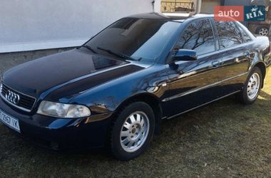 Седан Audi A4 2000 в Боярке