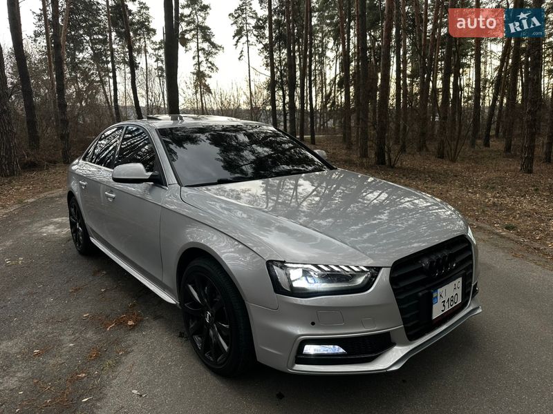 Седан Audi A4 2013 в Обухове