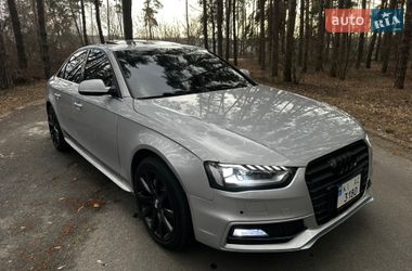 Седан Audi A4 2013 в Обухове