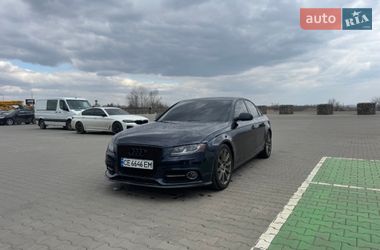 Седан Audi A4 2010 в Черновцах