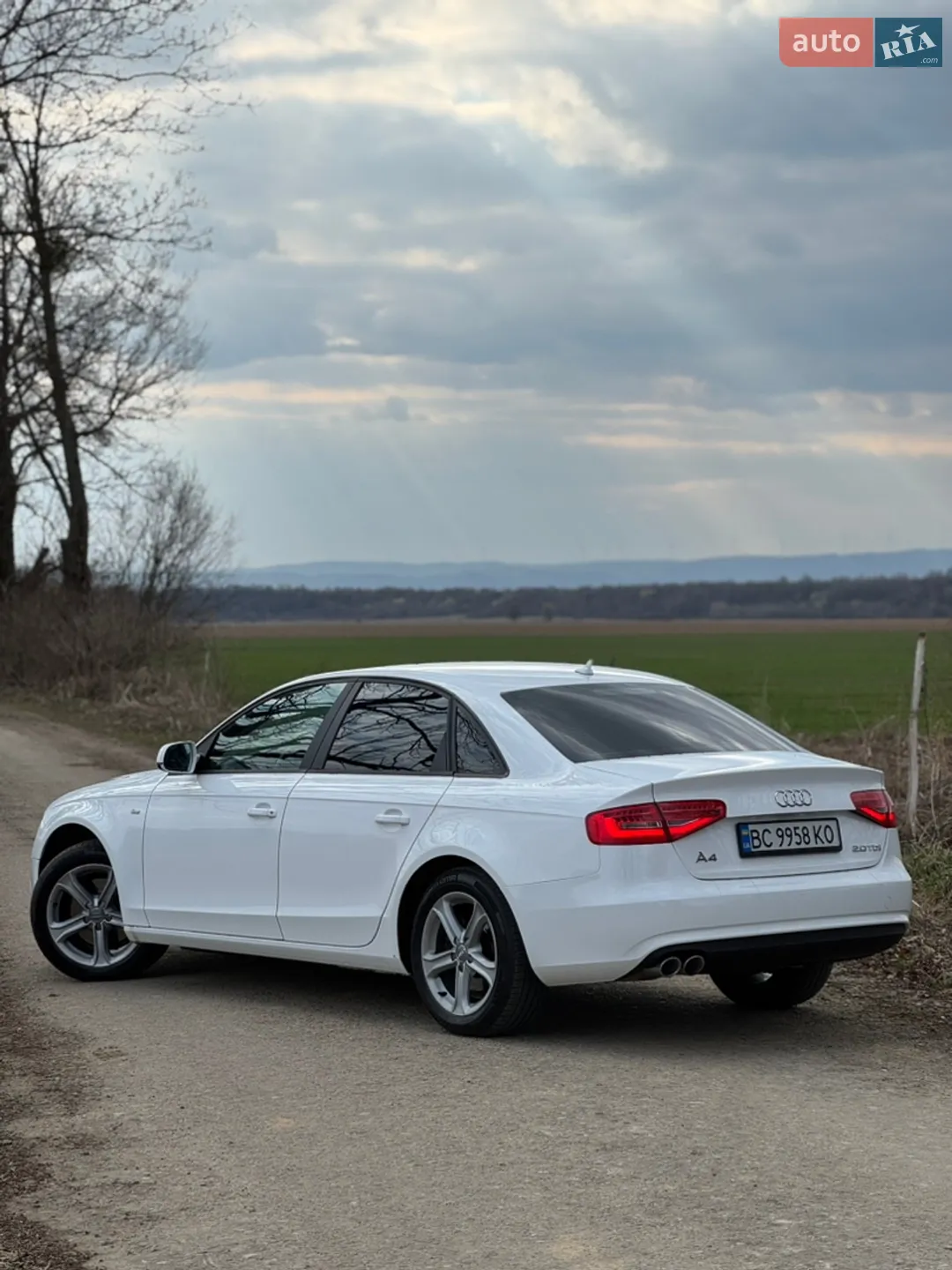 2013 Audi A4 - мініатюра 8