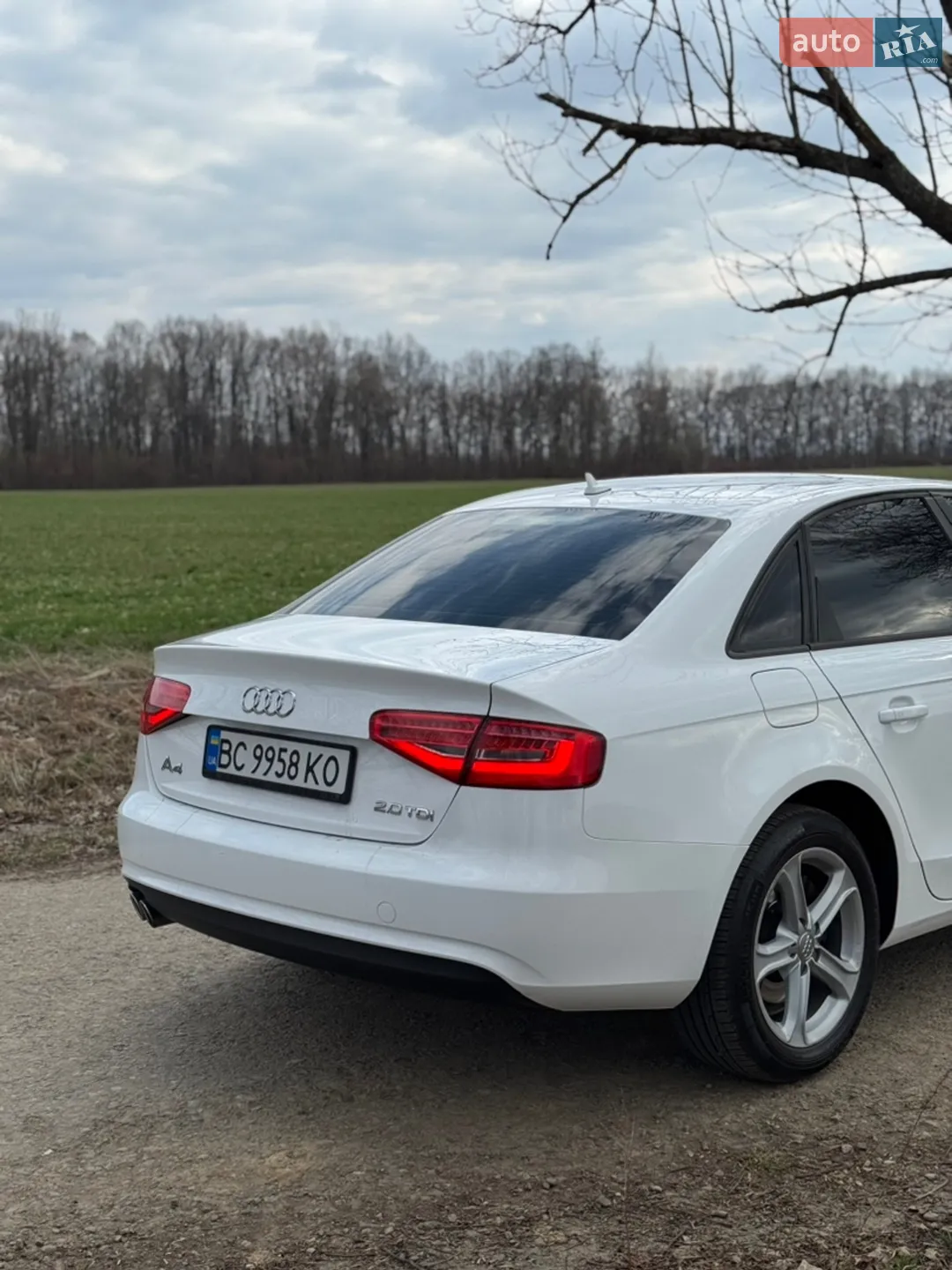2013 Audi A4 - мініатюра 12