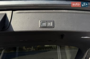 Универсал Audi A4 2015 в Долине