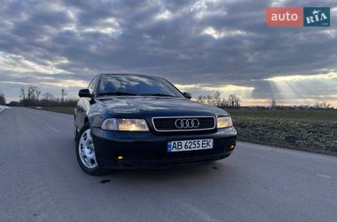 Седан Audi A4 1998 в Виннице