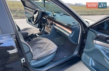 Седан Audi A4 1998 в Виннице
