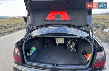 Седан Audi A4 1998 в Виннице
