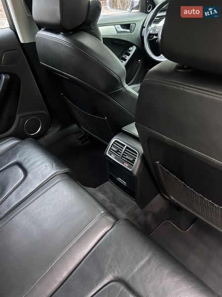 Седан Audi A4 2015 в Львове