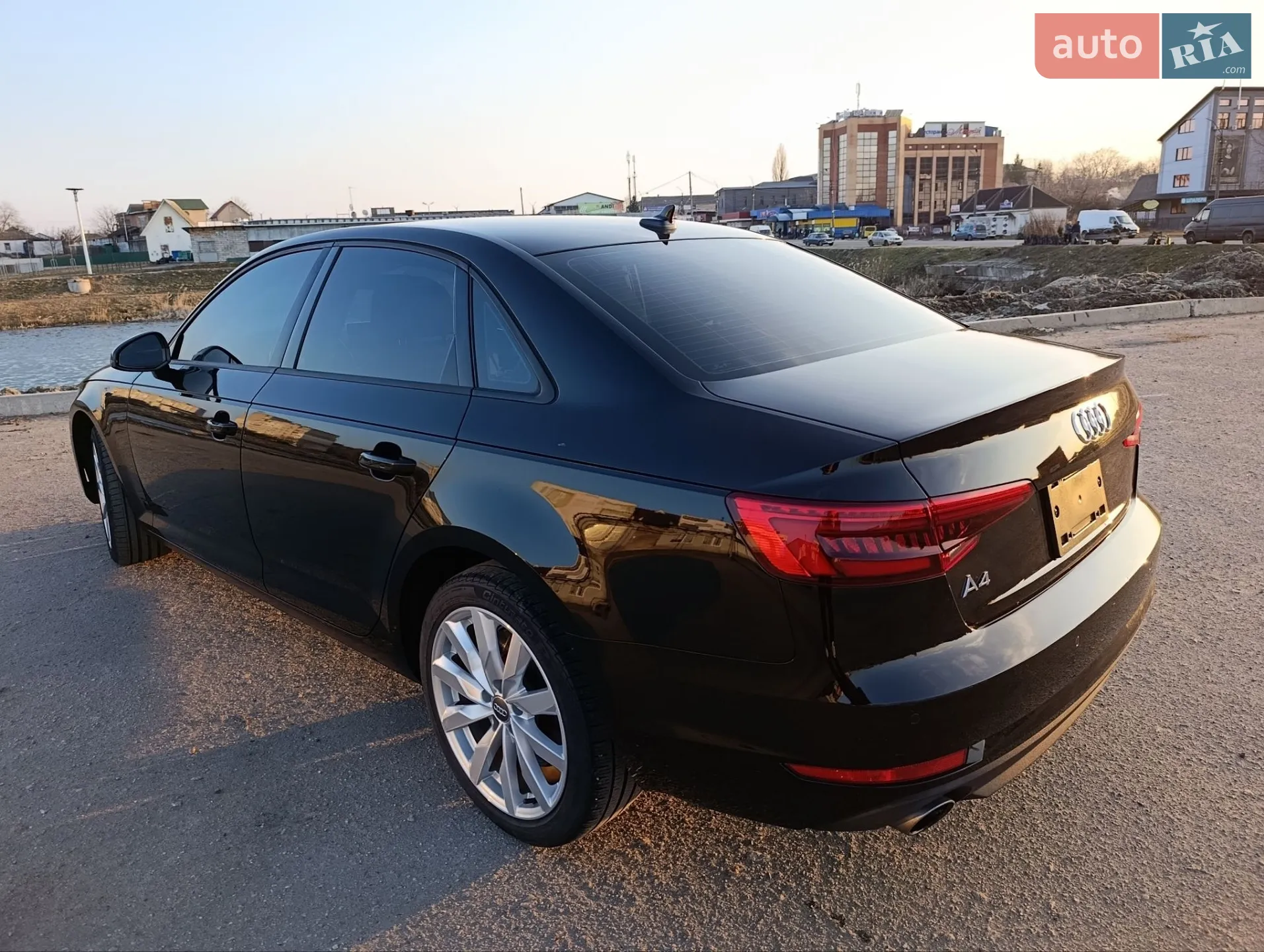 2016 Audi A4 - мініатюра 7