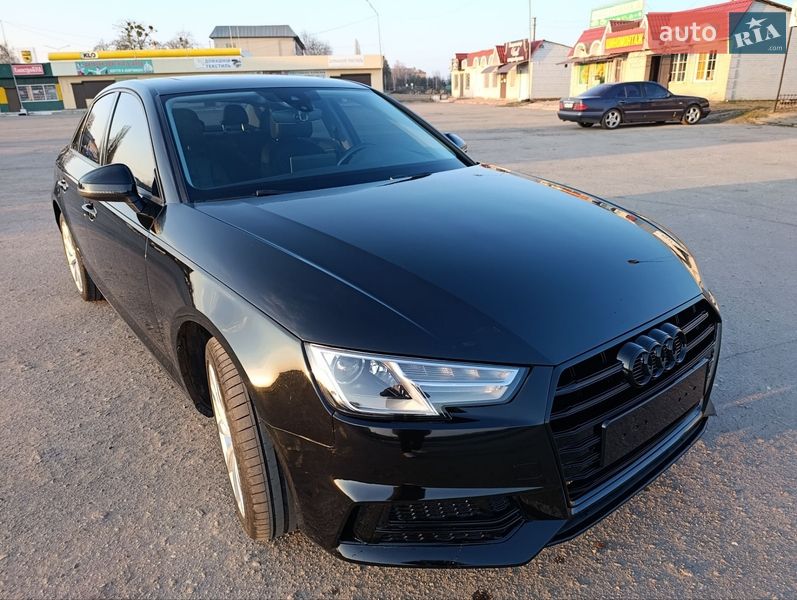 Седан Audi A4 2016 в Переяславе