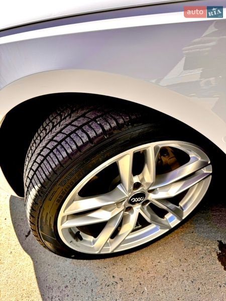 Седан Audi A4 2020 в Одессе