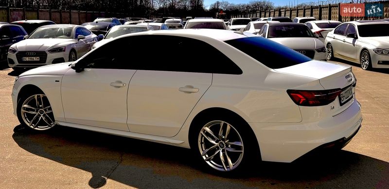 Седан Audi A4 2020 в Одессе