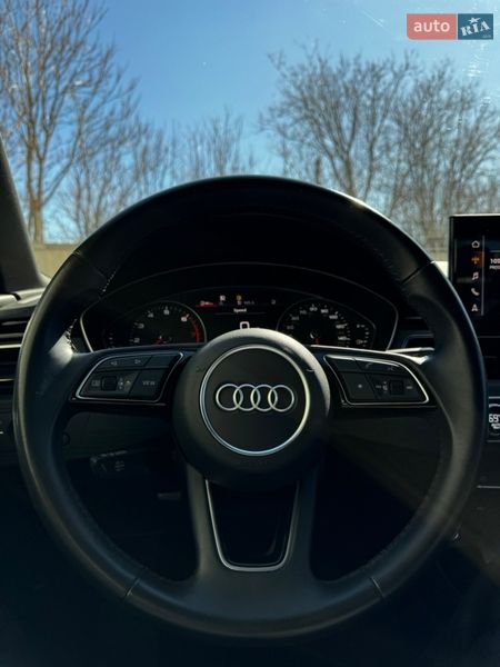 Седан Audi A4 2020 в Одессе