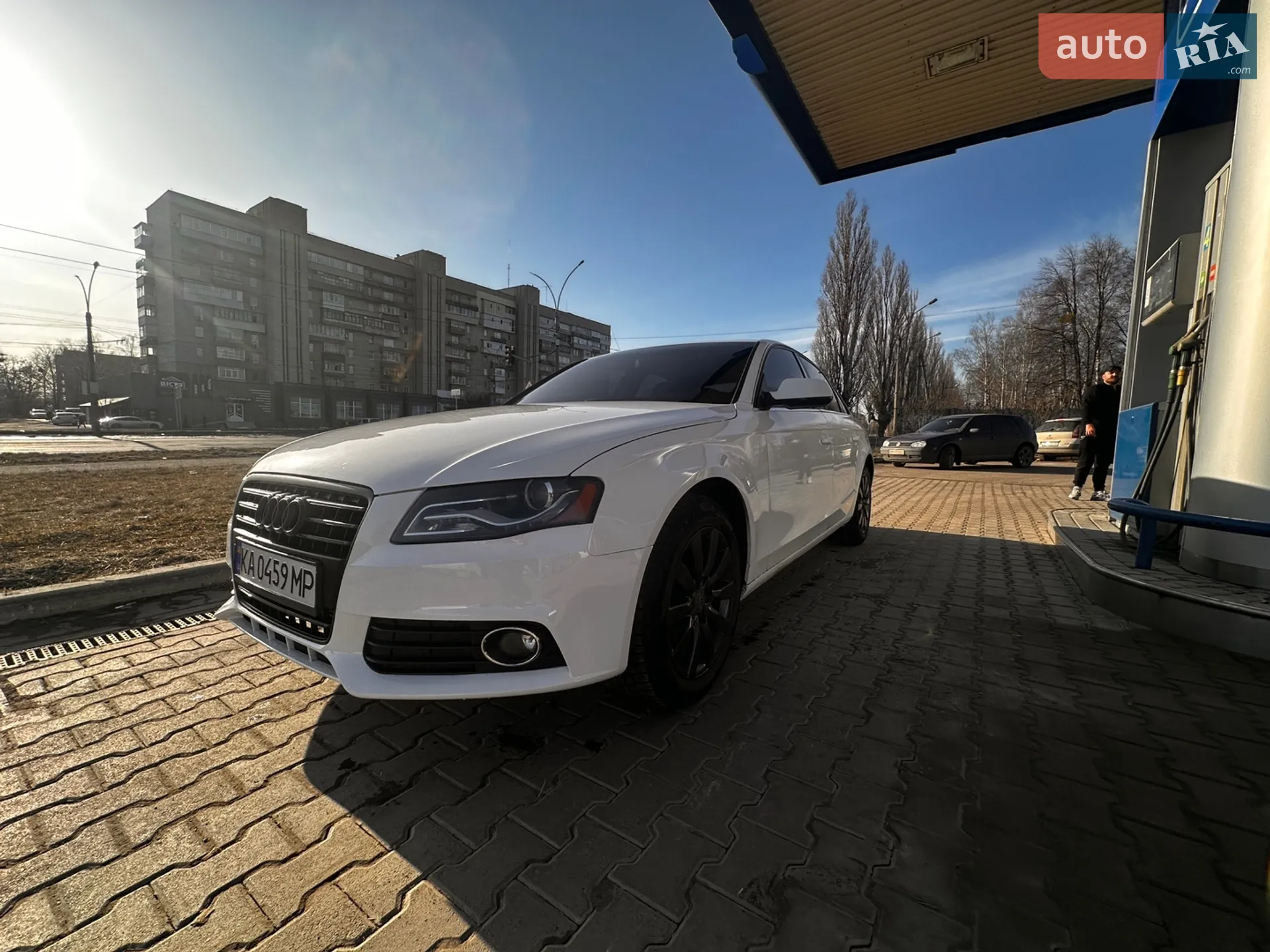 2010 Audi A4 - мініатюра 2