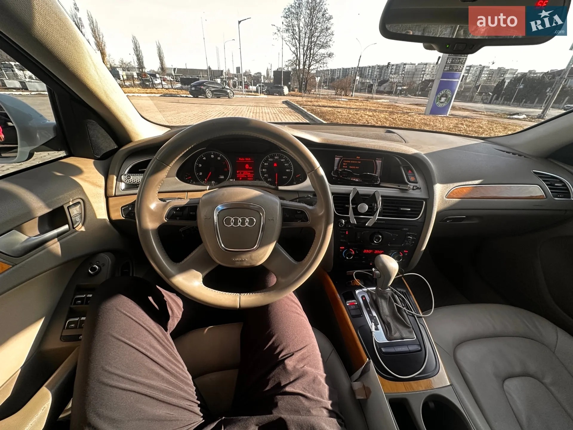 2010 Audi A4 - мініатюра 7