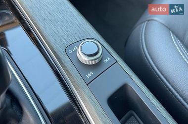 Седан Audi A4 2021 в Львове