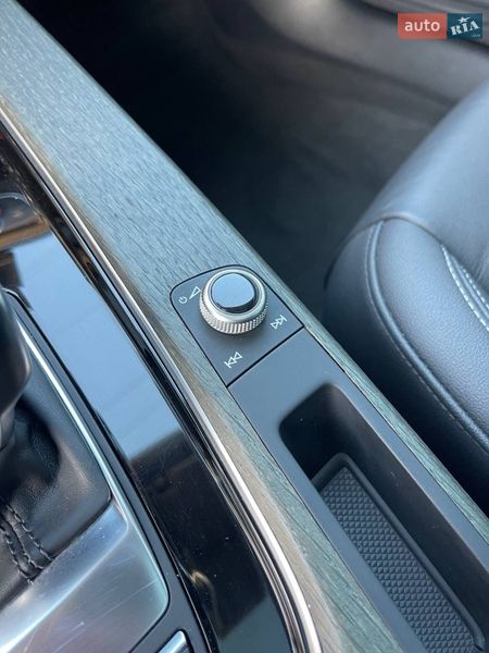 Седан Audi A4 2021 в Львове