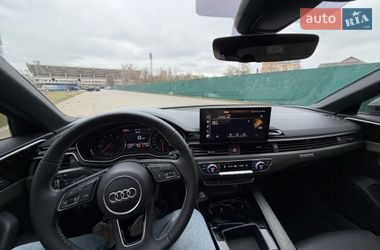 Седан Audi A4 2020 в Івано-Франківську