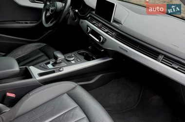 Седан Audi A4 2017 в Черновцах