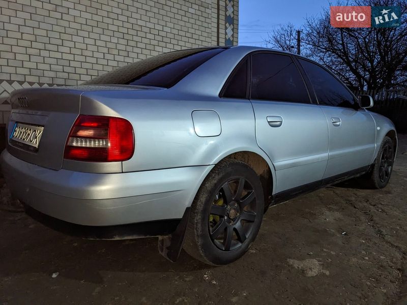 Седан Audi A4 1999 в Коровьем фото 13 Седан Audi A4 1999 в Коровьем