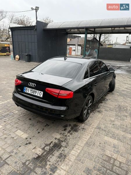 Седан Audi A4 2015 в Миколаєві