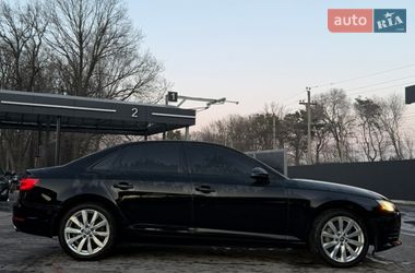 Седан Audi A4 2015 в Броварах