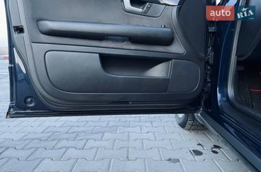 Седан Audi A4 2004 в Ракитном