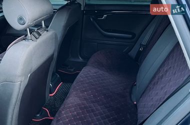 Седан Audi A4 2004 в Ракитном