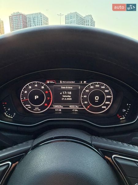 Седан Audi A4 2017 в Киеве