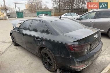 Седан Audi A4 2018 в Днепре