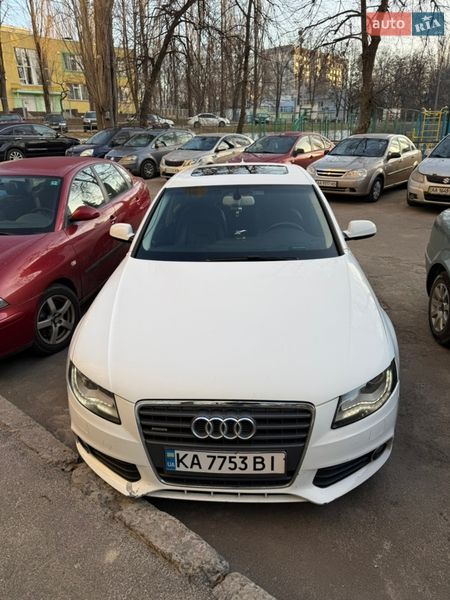 Седан Audi A4 2011 в Киеве