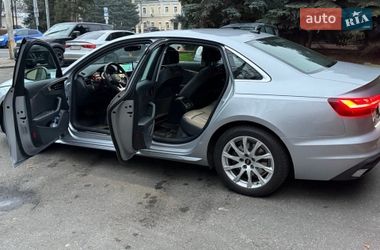Седан Audi A4 2021 в Киеве