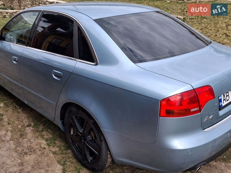Седан Audi A4 2006 в Ямполе