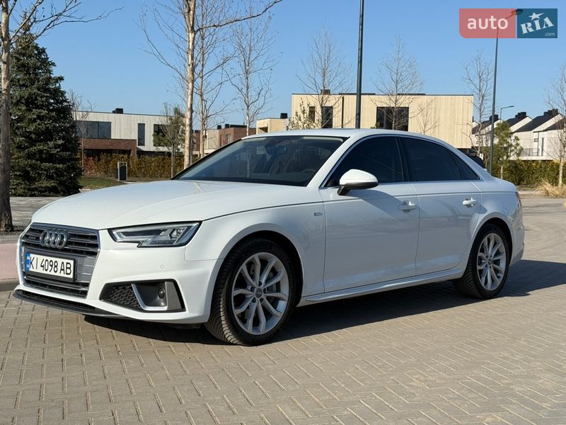 Седан Audi A4 2018 в Ирпене