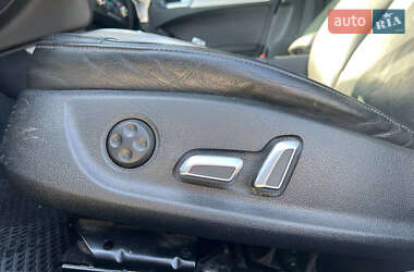 Седан Audi A4 2014 в Львове