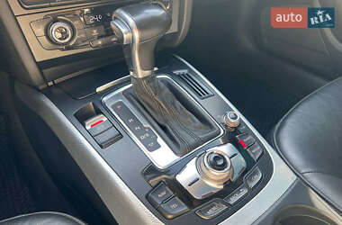 Седан Audi A4 2014 в Львове