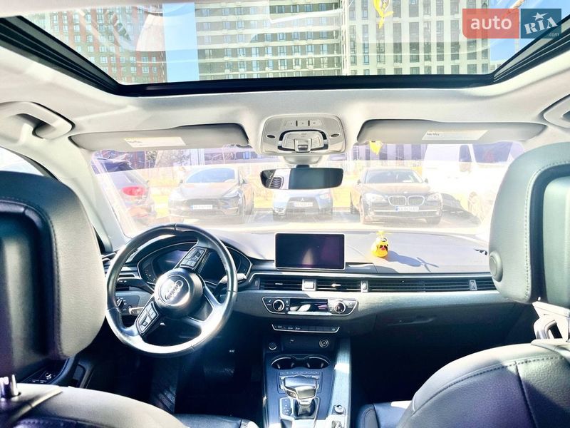 Седан Audi A4 2018 в Киеве