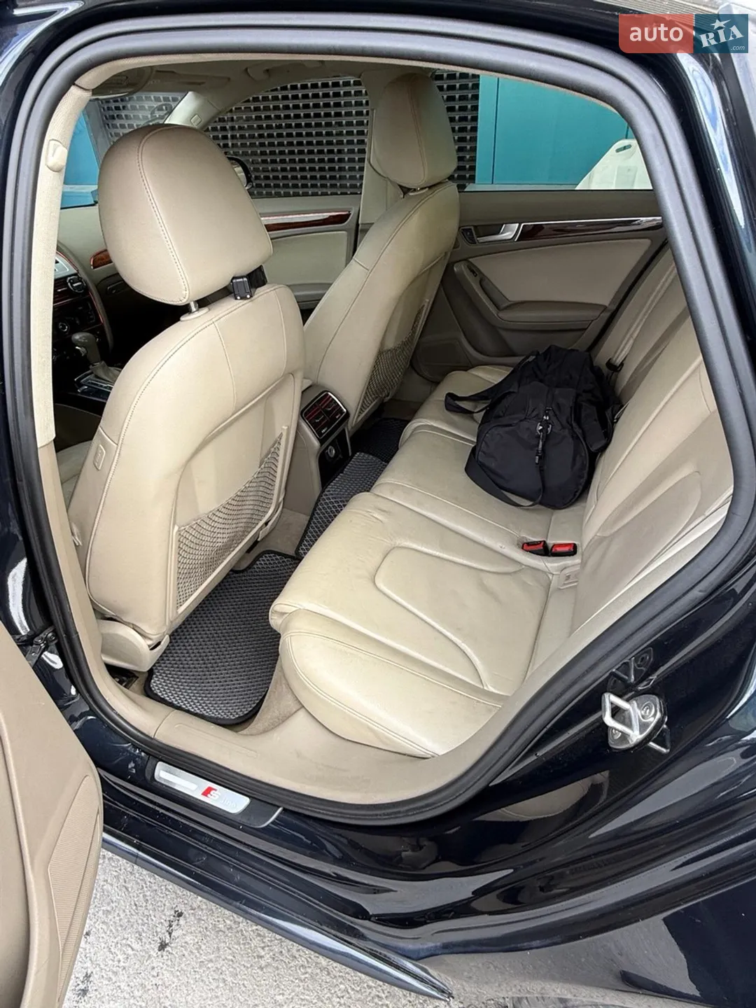 2011 Audi A4 - мініатюра 12