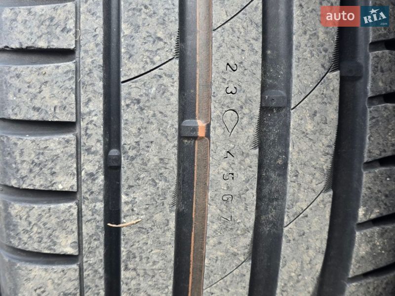 Седан Audi A4 2013 в Києві