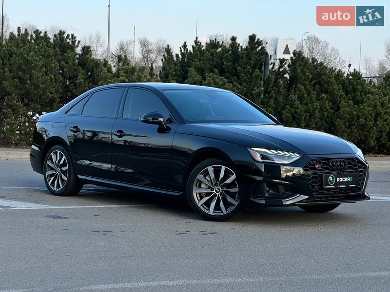 Седан Audi A4 2021 в Києві
